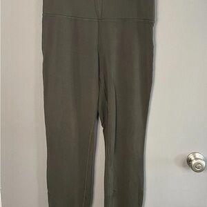 Lululemon Womens 8 Wunder Lounge Super High-Rise Tight 28" Olive Green